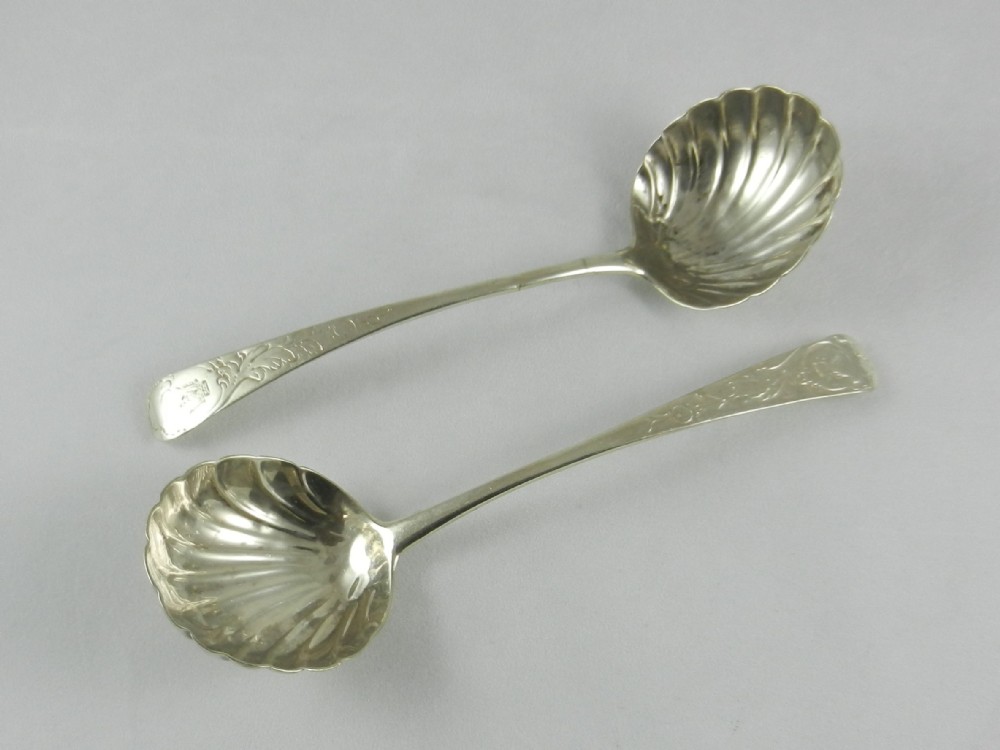 pair antique irish silver sauce ladles
